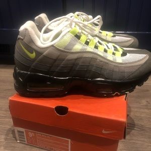 Nike Air Max 95s new in box